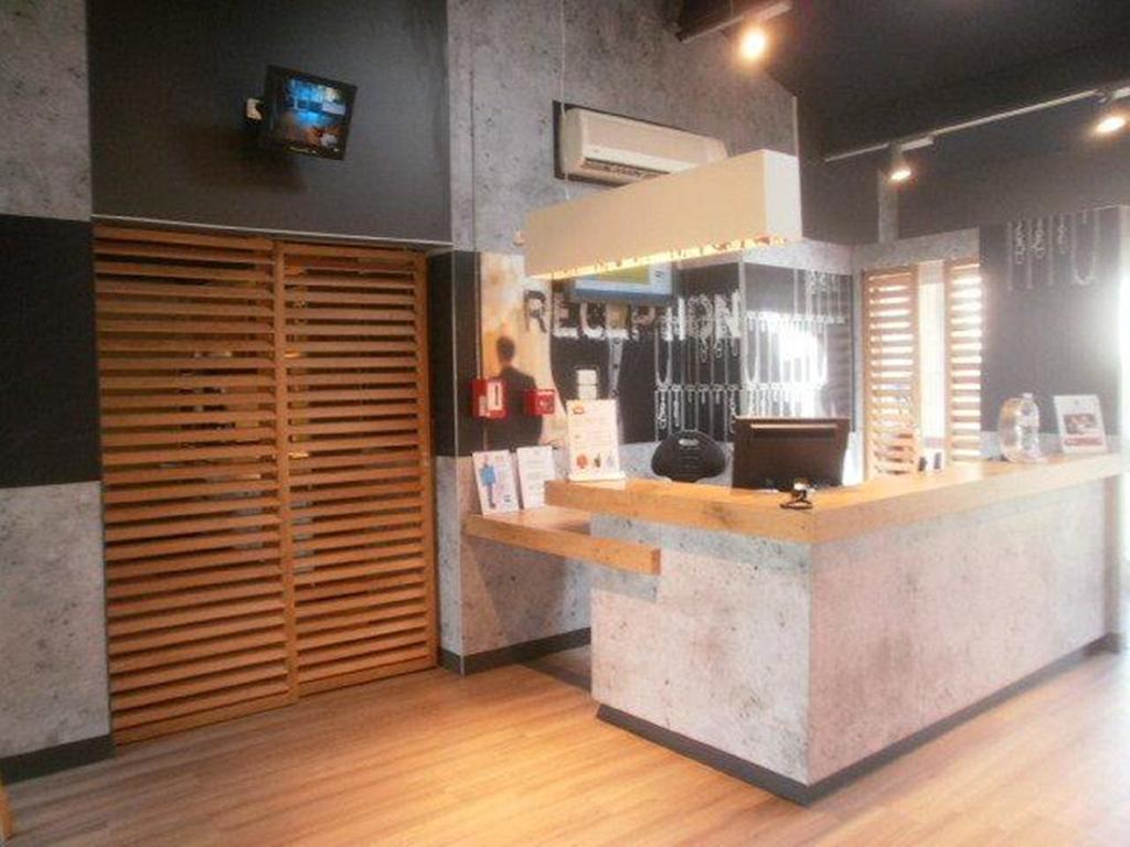 Ibis Budget Ταρμπ Εξωτερικό φωτογραφία