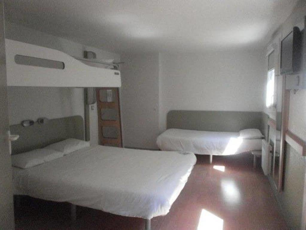 Ibis Budget Ταρμπ Εξωτερικό φωτογραφία